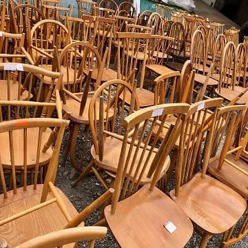 アンティーク家具がイギリスより大量入荷！
