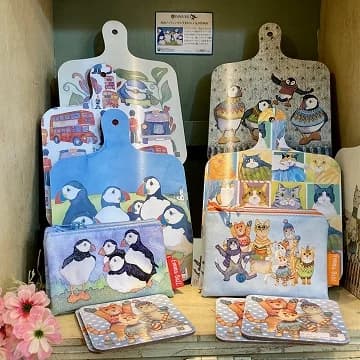 新商品のお知らせ～エマ・ボール(Emma Ball)のポーチ