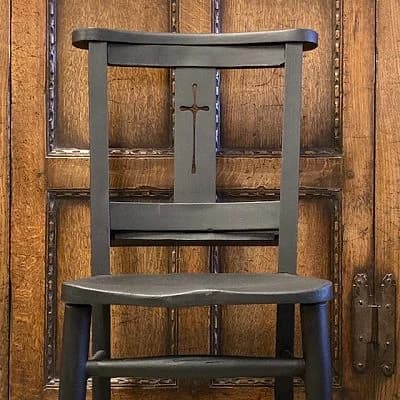 家具をペンキで塗ってみました!(チャーチチェア編)