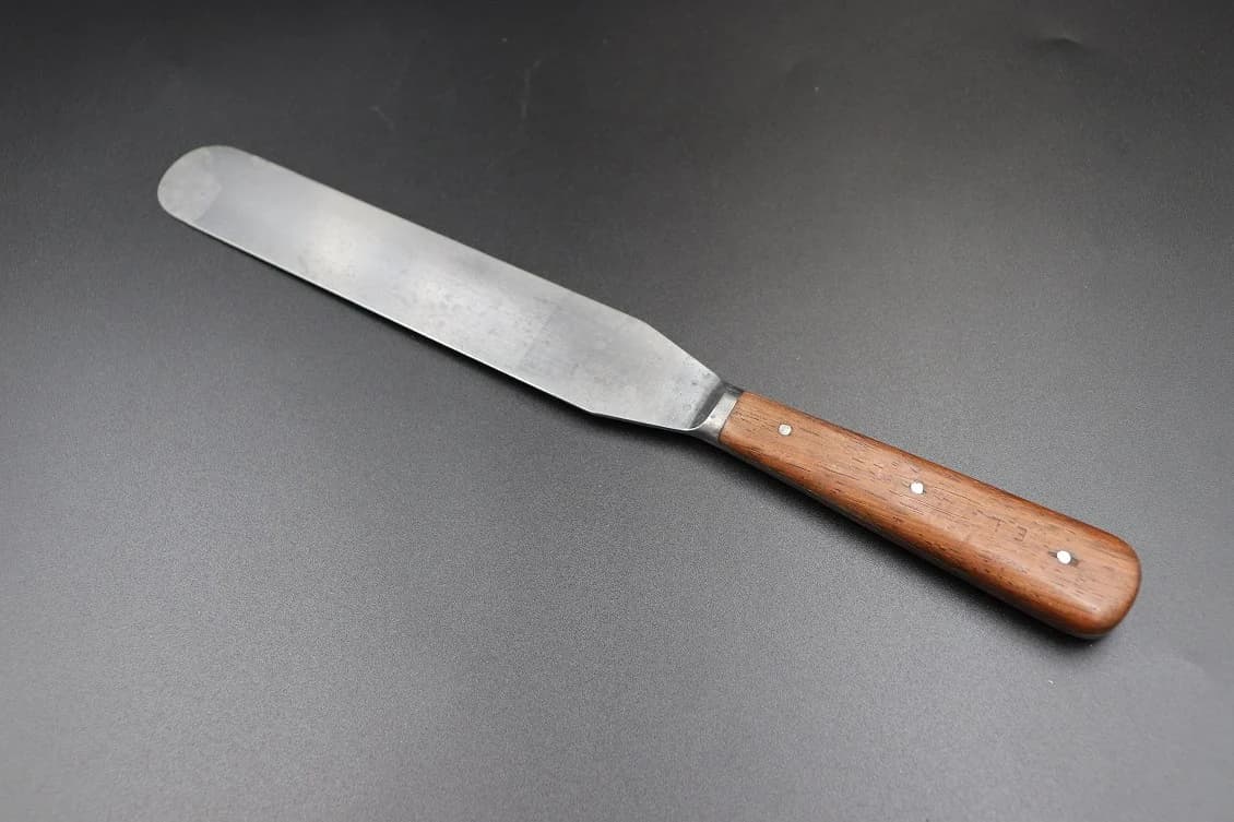 スパチュラ｜ステンレス・木柄・1980年代 パレットナイフ型 28.8cm