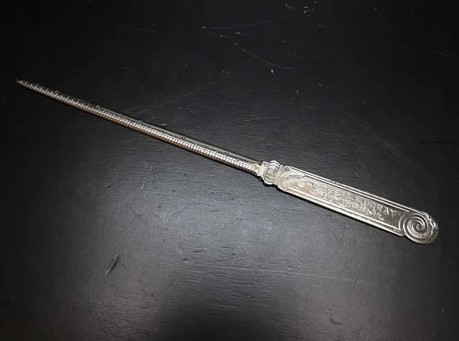 ペーパーナイフ|ステンレス・1980年代 COOKE & MURRAY の目盛り付き 24cm