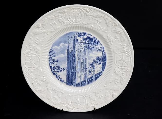 ディナープレート|デューク大学の記念皿 Wedgwood(ウェッジウッド)
