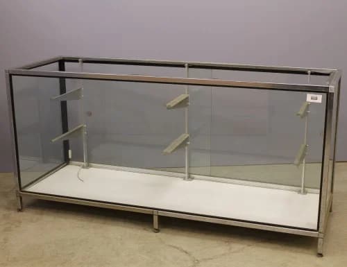ショーケース｜1960年代 三面ガラスのカウンター型 幅184cm