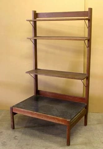 ディスプレイボード|チーク材・1960年代 壁面の棚システム 高さ150cm