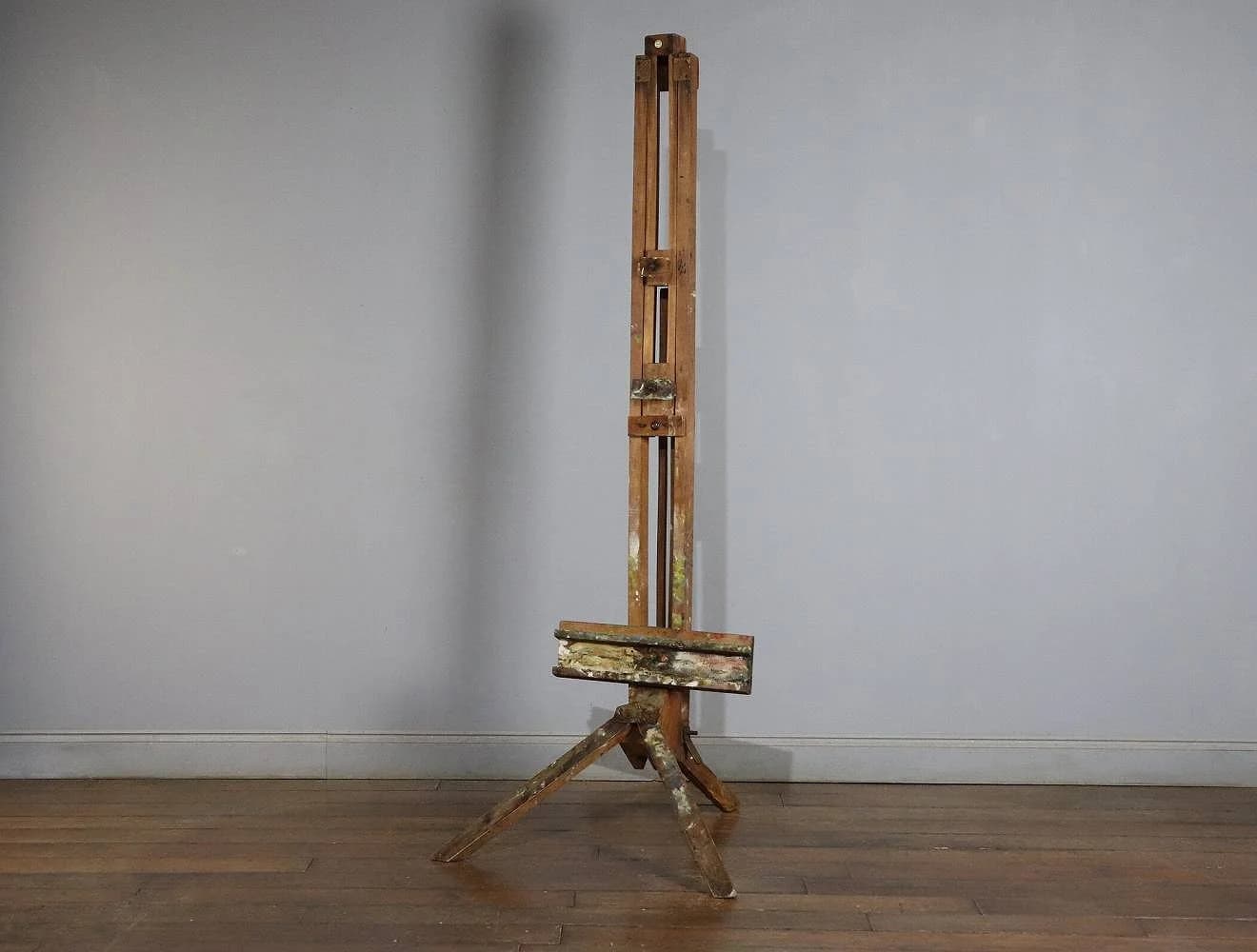 イーゼル｜パイン材・1930年代 絵の具の跡を残した大型イーゼル