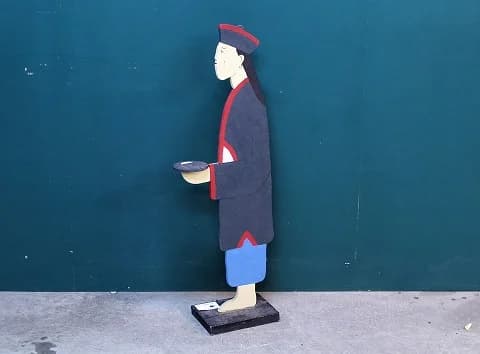 カードスタンド｜オーク材・1950年代 中国服のバトラー 90.5cm