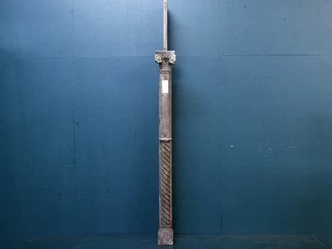 コラム|パイン材・1900年代 石造り風の柱 12×140cm 半割