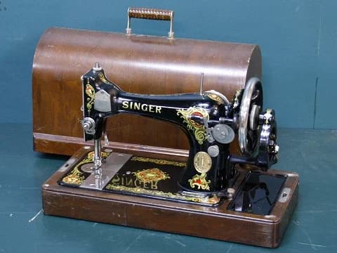 ミシン｜1930年代 豪華な金彩装飾 SINGER（シンガー）