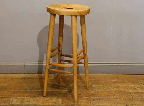 バースツール｜ビーチ材・1930年代 持ち手スリット付きの座面 高さ75cm