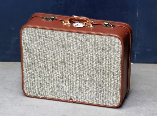 トランク｜レザー・1960年代 生成りのファブリック張り 51×40cm