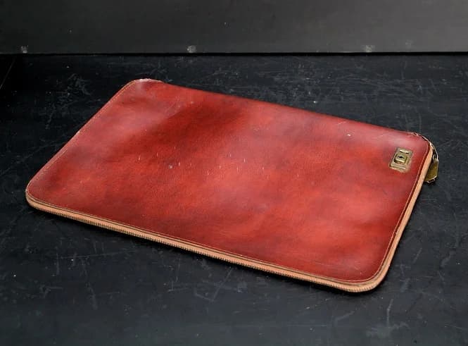 アタッシュケース｜合成皮革・1980年代 鮮やかな赤 41×28.5cm