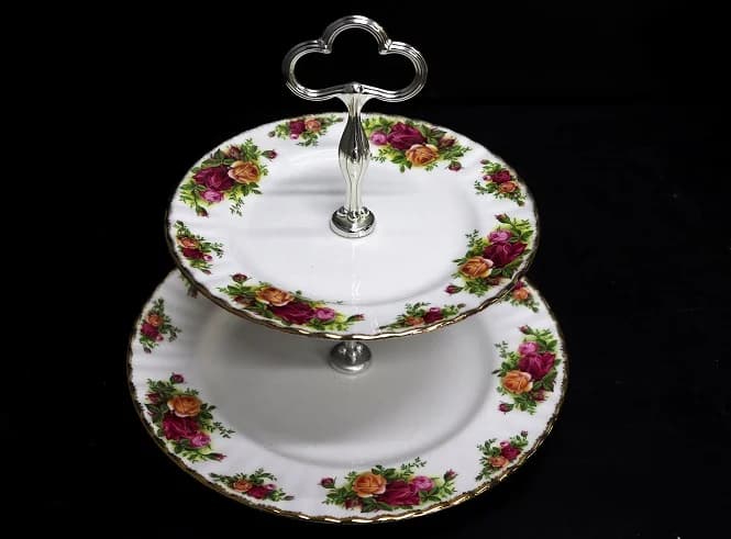 ケーキスタンド｜1960年代 オールドカントリーローズの2段 ROYAL ALBERT（ロイヤルアルバート）