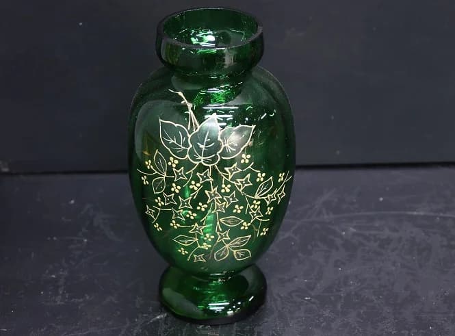フラワーベース｜ガラス・1930年代 金彩の草花と深緑 22cm