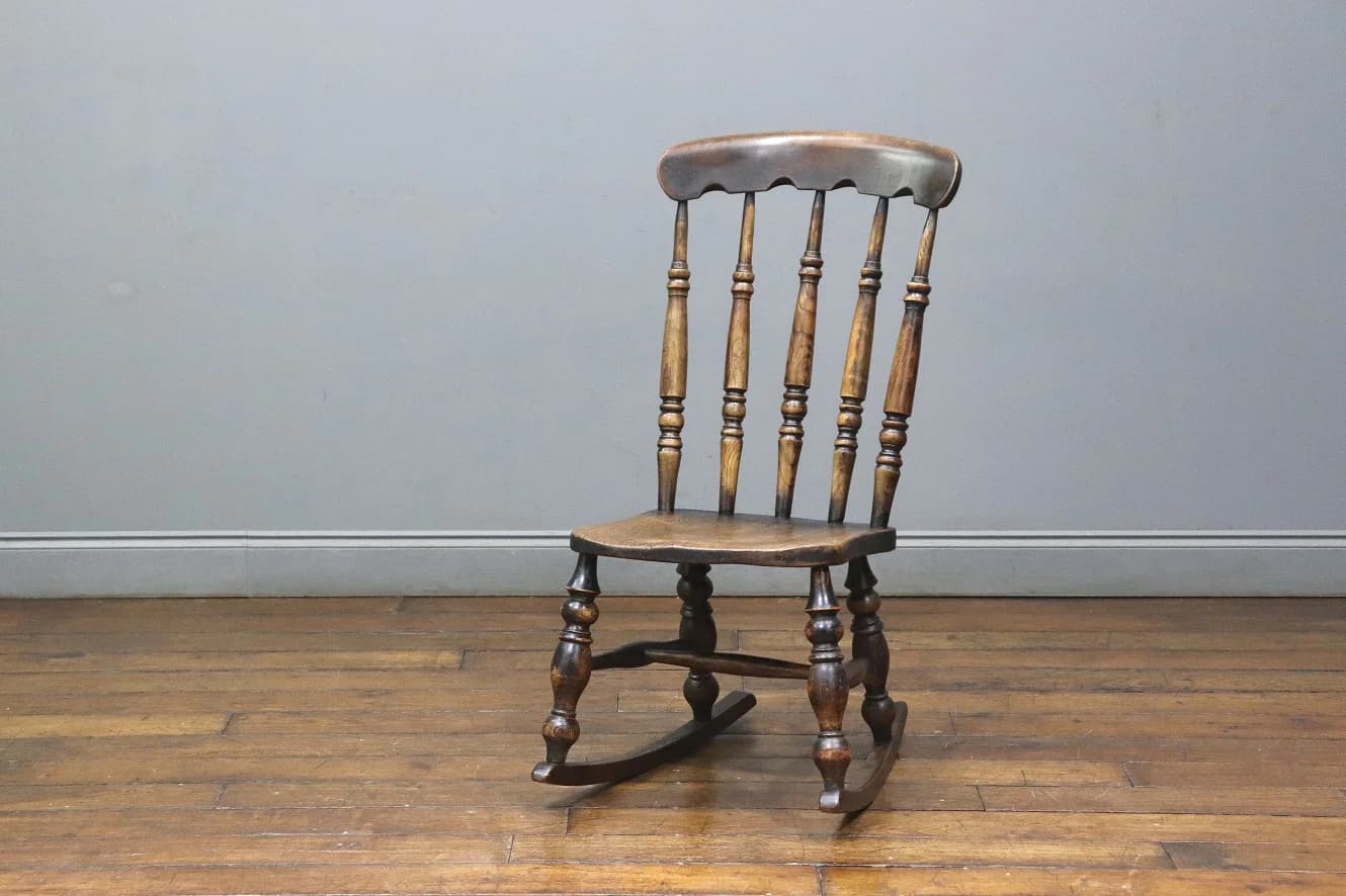 ロッキングチェア|エルム材・1890年代 挽物細工