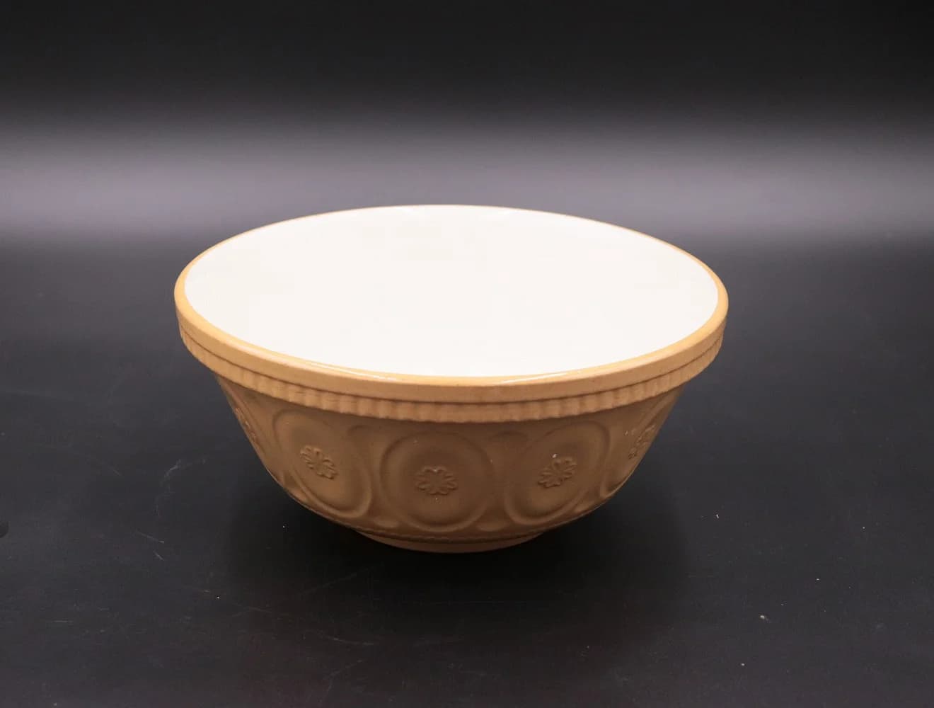 ミキシングボウル｜英国の定番 25.8cm