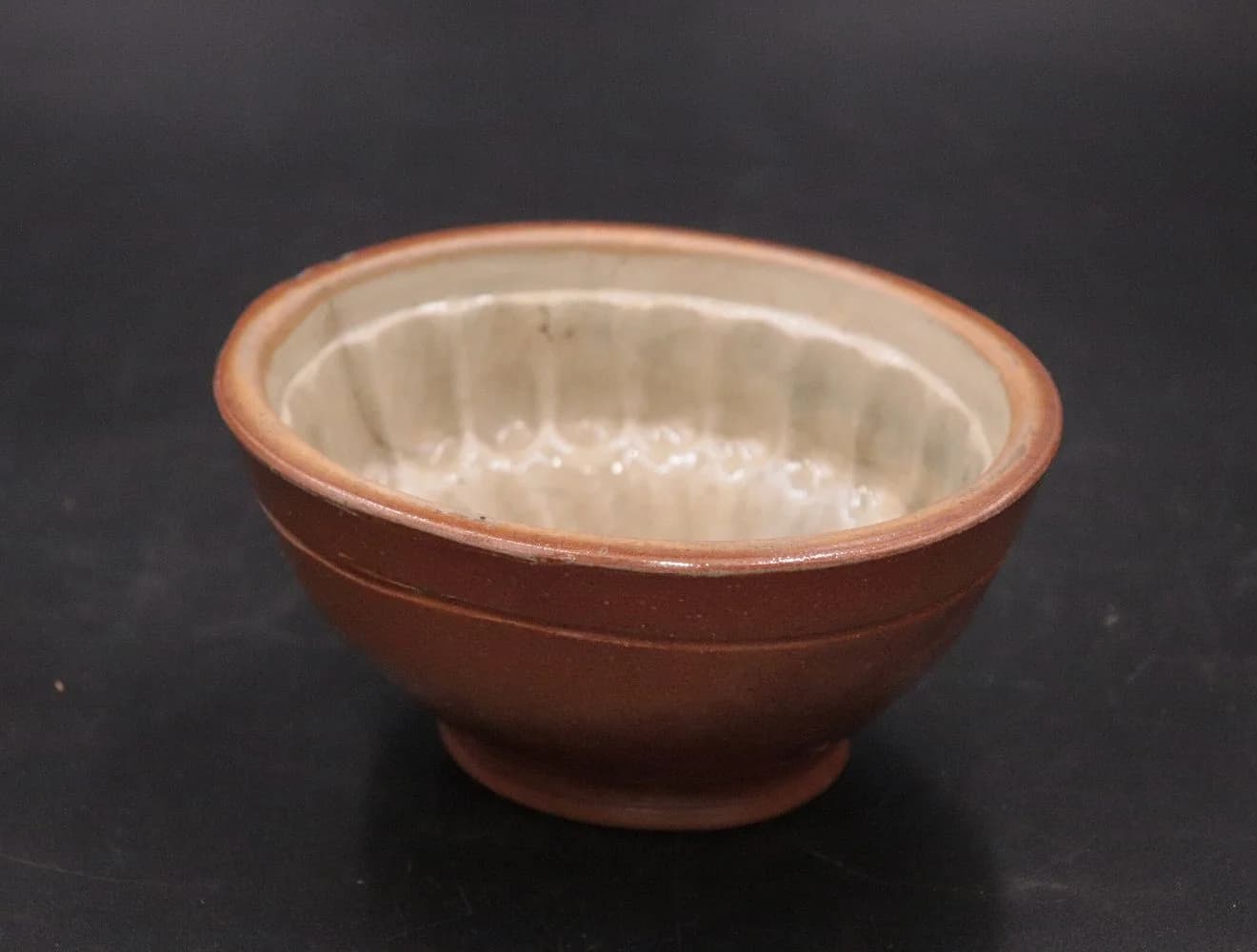 ゼリーモールド｜陶器・1970年代 赤茶の楕円 18.4cm