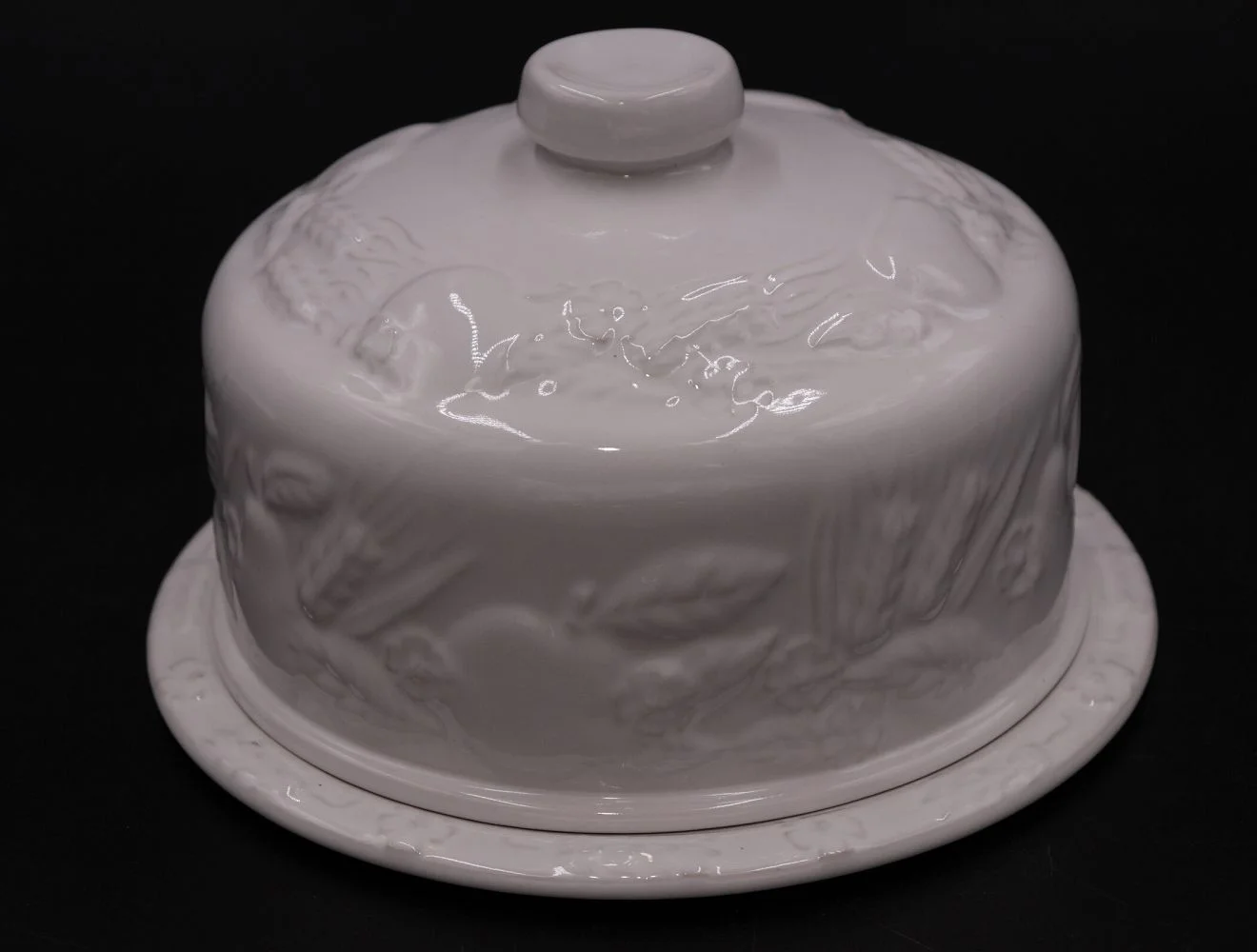 ケーキドーム｜陶器・1970年代 果物のレリーフ 22.8cm