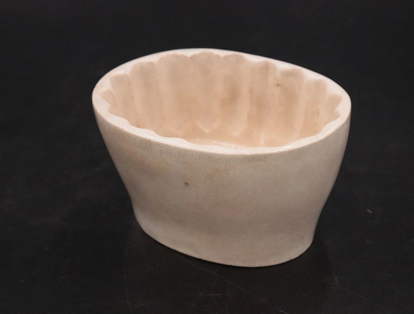 ゼリーモールド｜陶器・1970年代 貝殻のような14.4cm