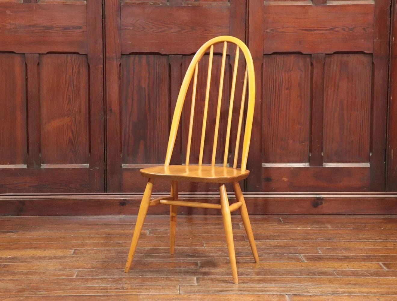クエーカーチェア｜ビーチ材・エルム材・1960年代 背もたれ美しいウィンザー様式 ERCOL（アーコール）