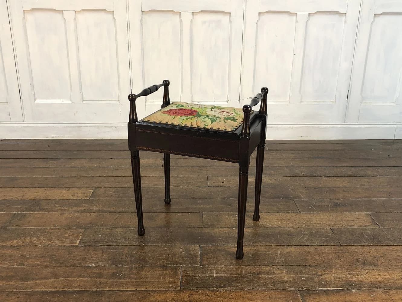 スツール｜マホガニー材・1930年代 座面収納付き