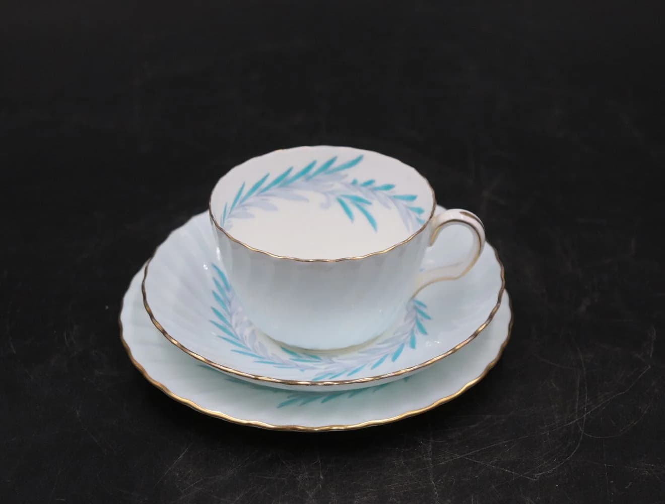 カップ&ソーサー|シンフォニーのトリオ Minton(ミントン)