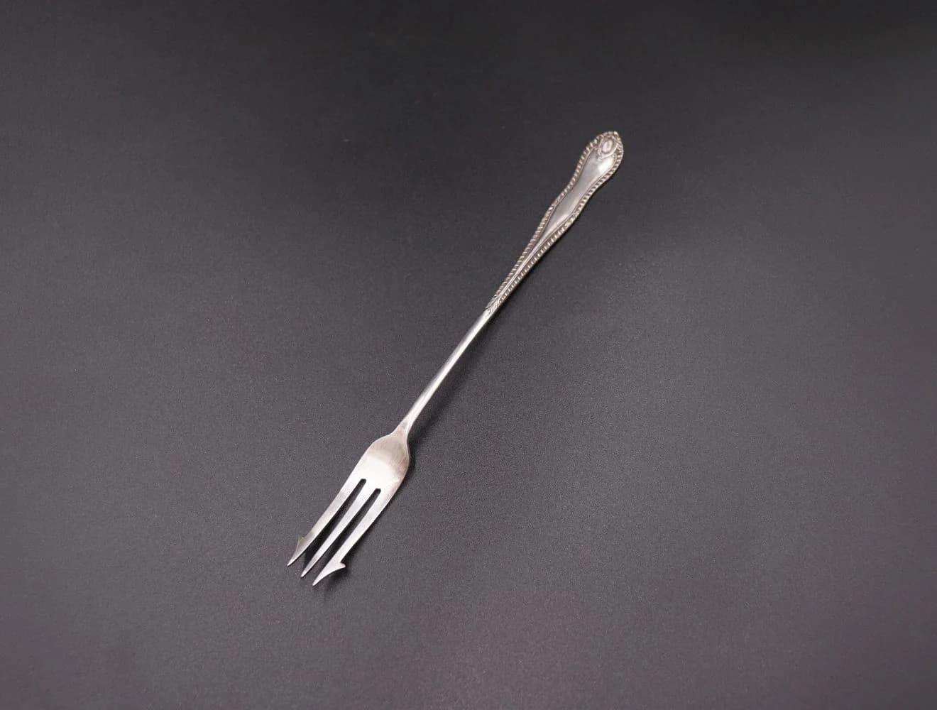 ピクルスフォーク｜洋白EPNS・1930年代 長めの19cm