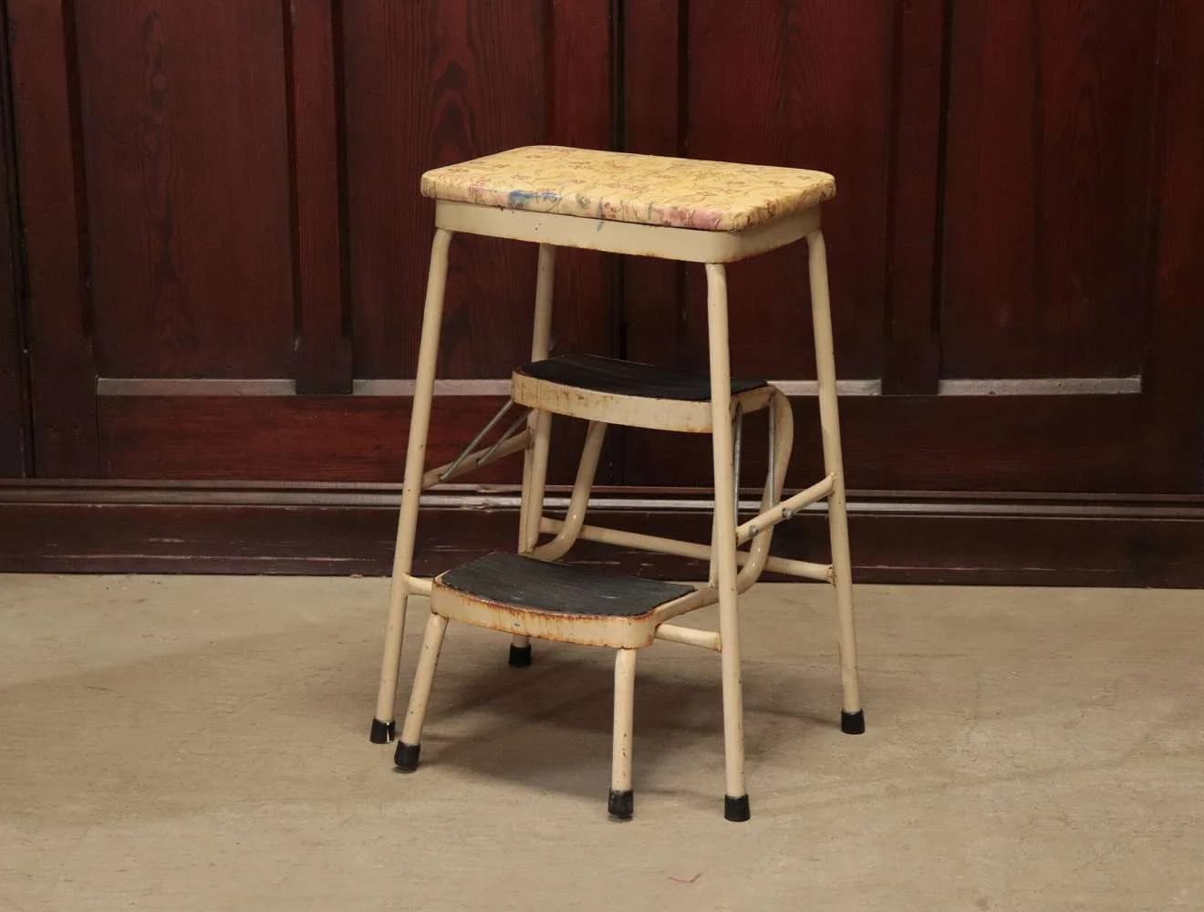 ステップラダー|スチール・1930年代 二段の踏み台 高さ68cm