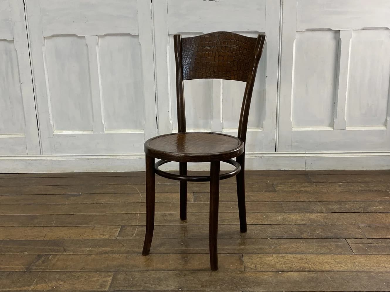 ベントウッドチェア｜ブナ材・1930年代 パネルバックの曲木椅子 THONET（トーネット）