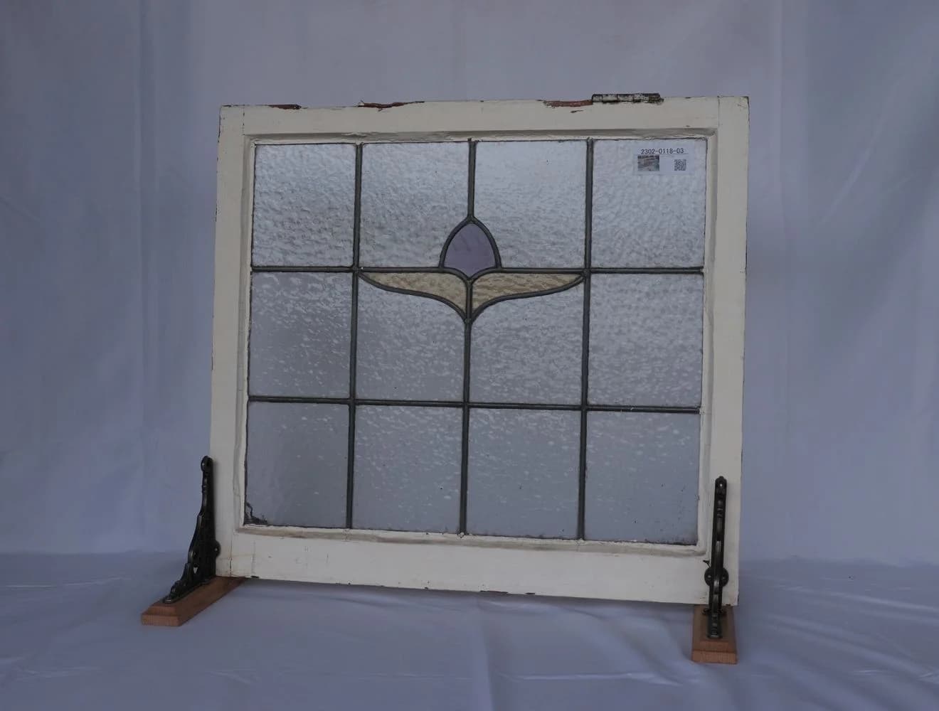 ステンドグラス|1930年代 格子と紫の蕾・扇の葉 64.5×58cm