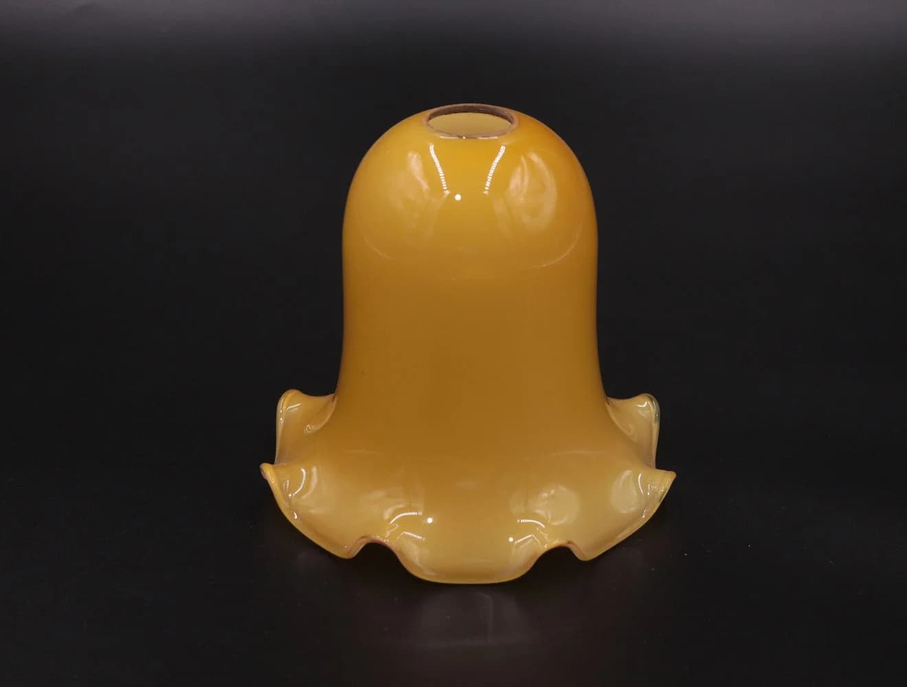 ガラスシェード|1930年代 黄色いガラスのフリル 径15.7cm