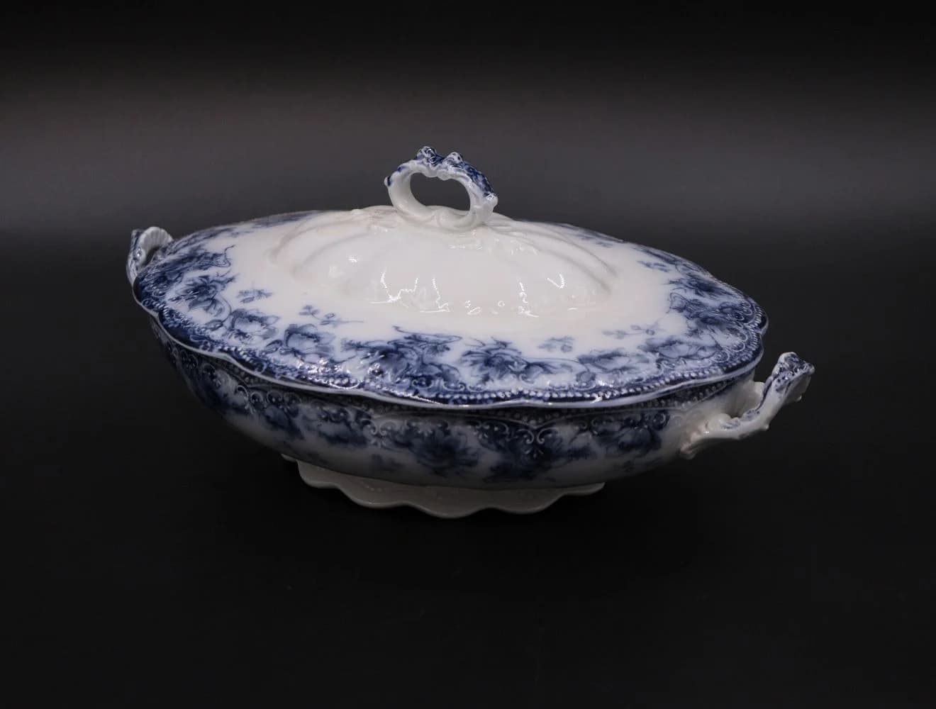 スープチューリン｜1888年 シビルのブルー＆ホワイト 31cm