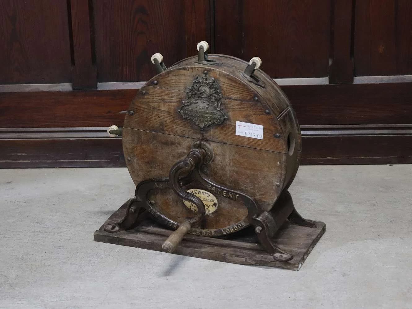ナイフクリーナー｜オーク材・1920年代 ケント社の特許機 52×50cm