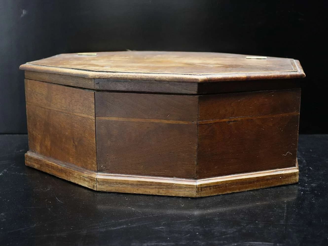 ジュエリーボックス｜ウォルナット材・1920年代 八角形の二段構え 40.5cm
