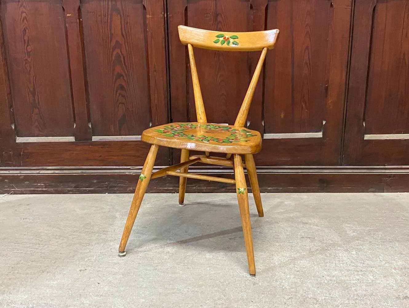 スタッキングチェア|ブナ・エルム材・1960年代 重ねて収納できる省スペース ERCOL(アーコール)