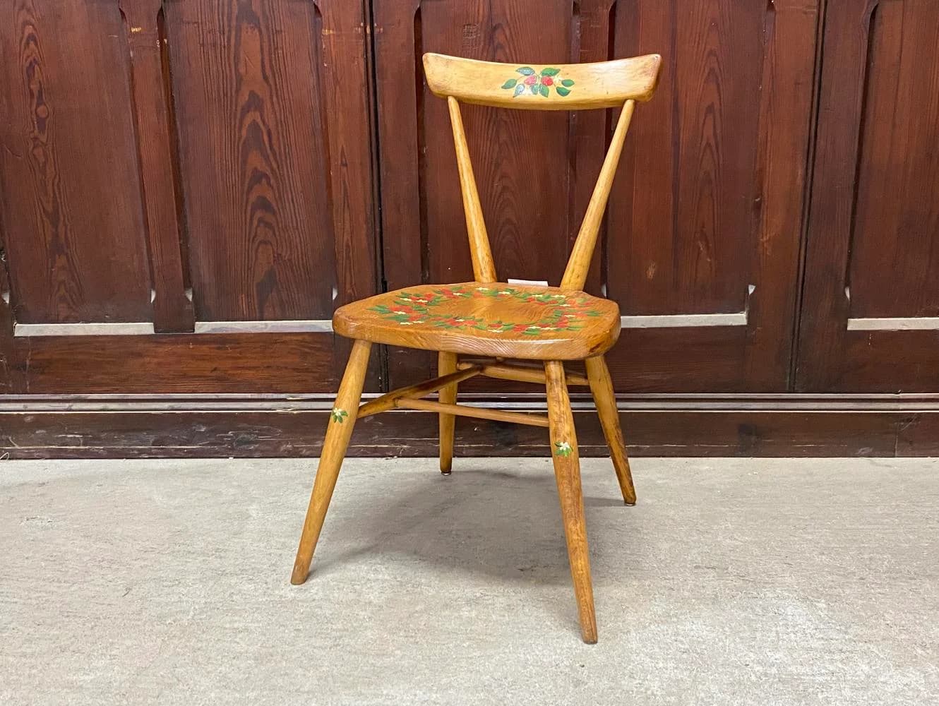 スタッキングチェア|ブナ・エルム材・1960年代 重ねて収納できる省スペース ERCOL(アーコール)