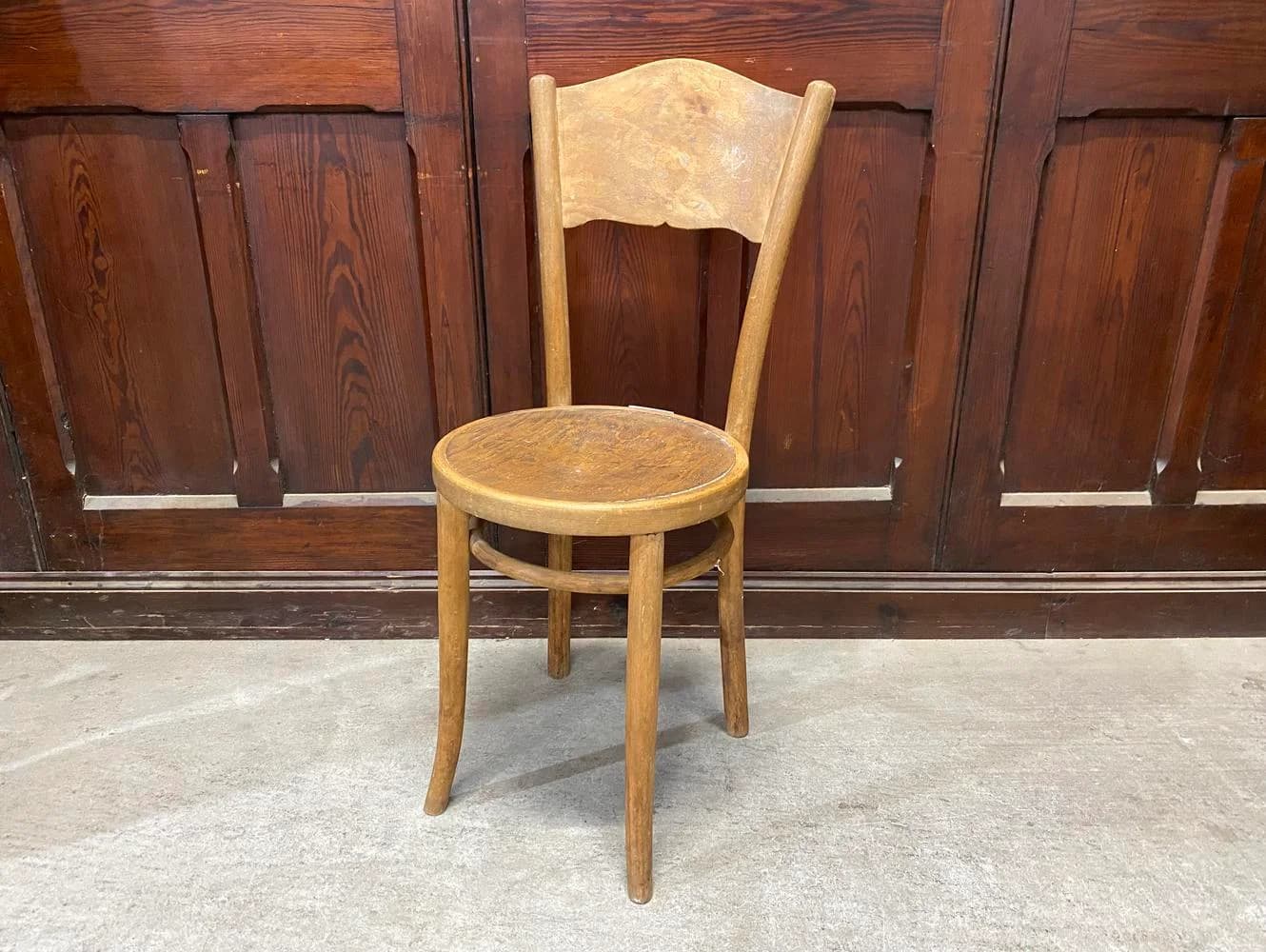 ベントウッドチェア｜ブナ材・1920年代 曲木の名品 THONET（トーネット）