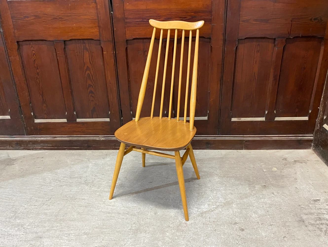 ゴールドスミス チェア|ブナ・エルム材・1960年代 明るいハチミツ色 ERCOL(アーコール)