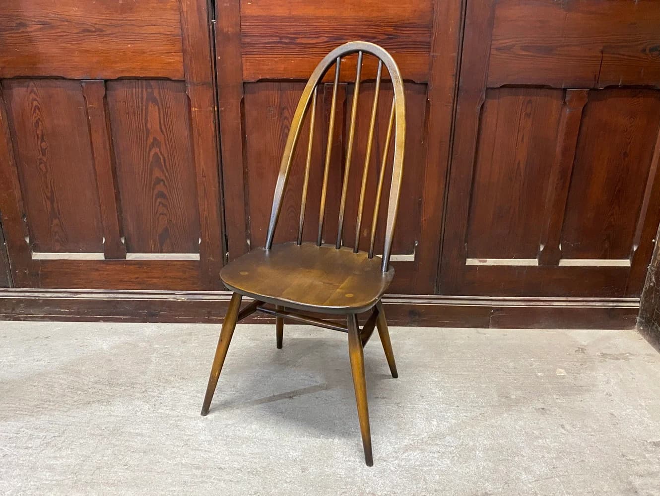 クエーカーチェア｜ビーチ材・エルム材・1960年代 スポークバックの名作椅子 ERCOL（アーコール）