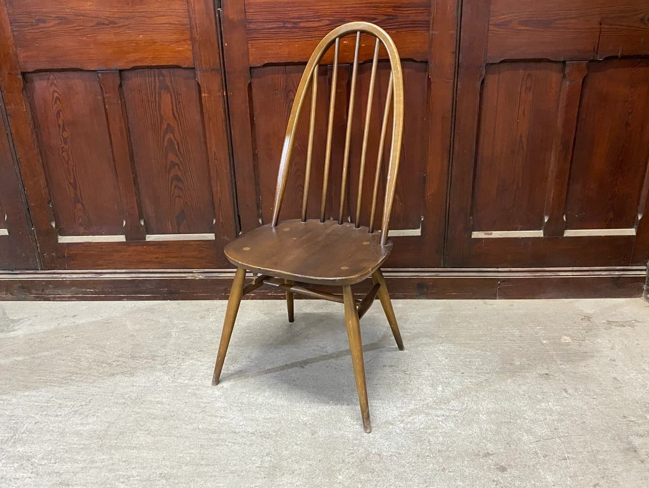 クエーカーチェア｜ビーチ材・エルム材・1960年代 フィット感あるハイバック ERCOL（アーコール）