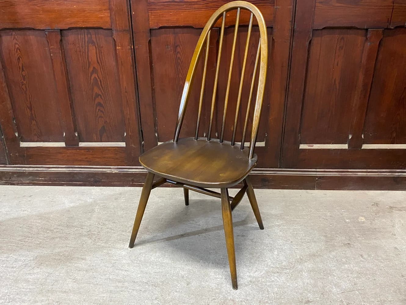 クエーカーチェア｜ビーチ材・エルム材・1960年代 フィット感あるハイバック ERCOL（アーコール）