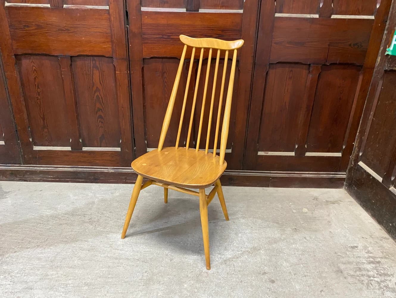 ゴールドスミス チェア|ブナ・エルム材・1960年代 明るいハチミツ色 ERCOL(アーコール)