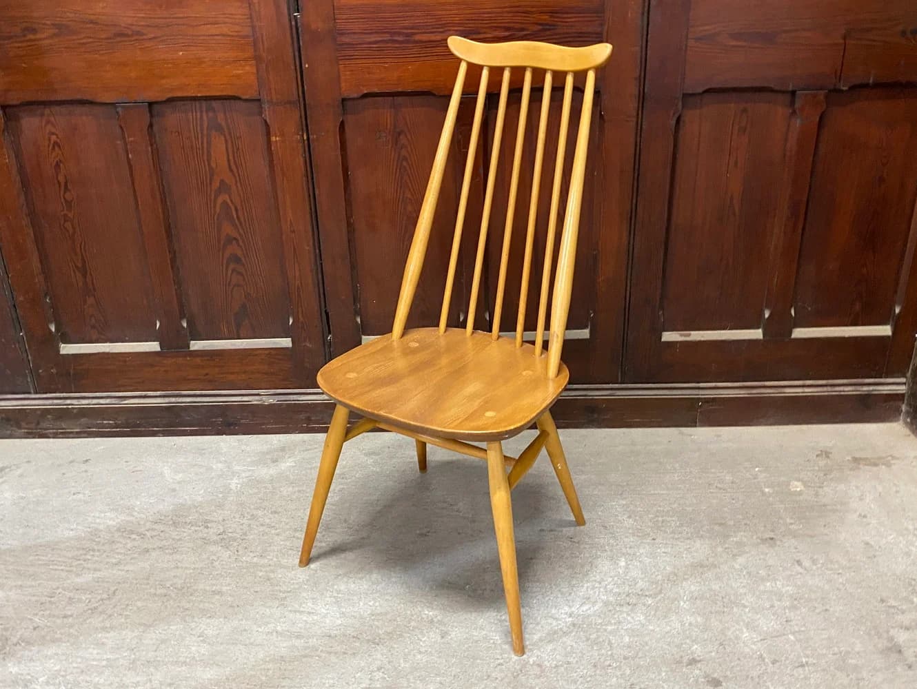 ゴールドスミス チェア｜ブナ・エルム材・1960年代 明るいハチミツ色 ERCOL（アーコール）