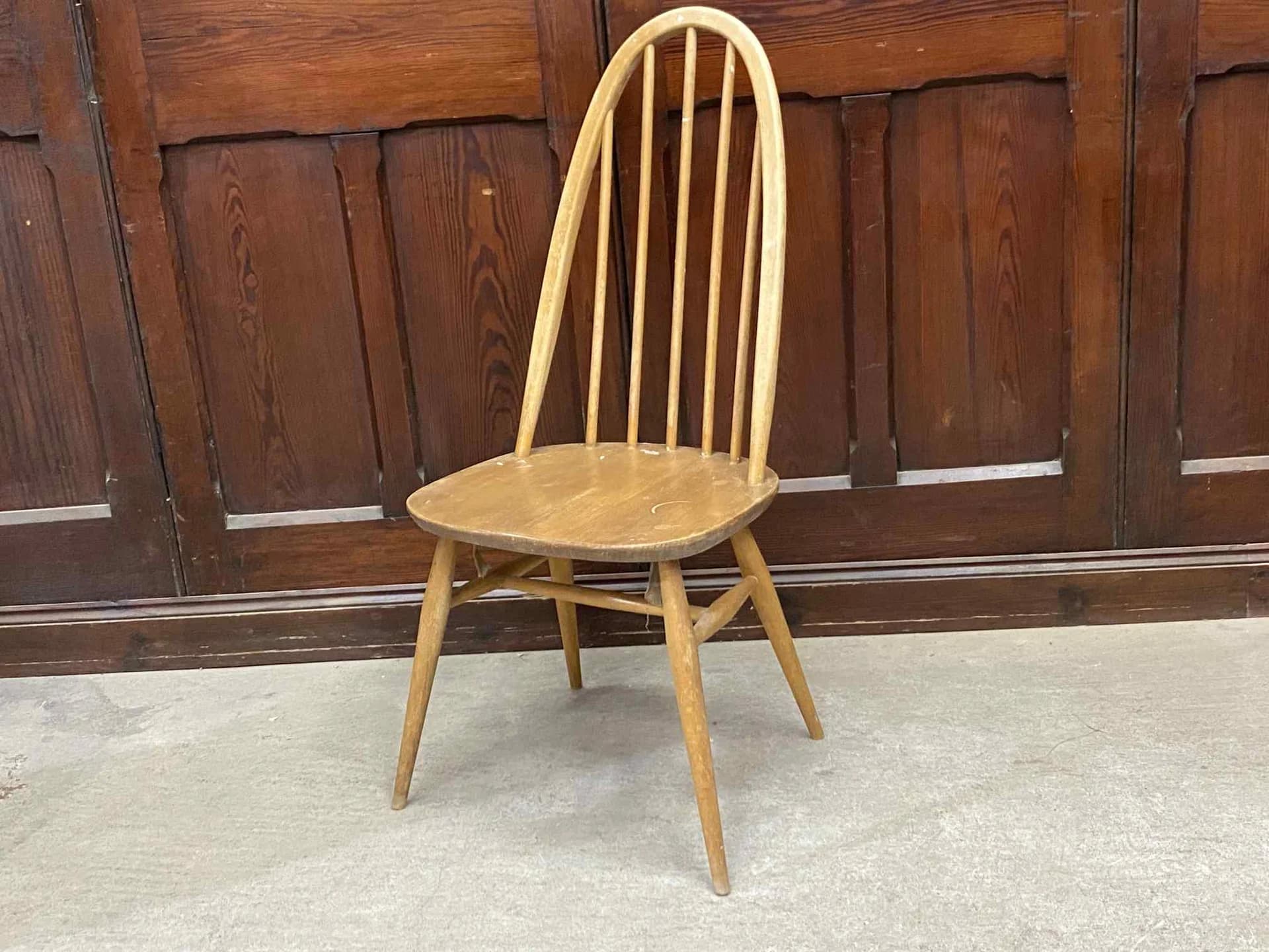 クエーカーチェア｜ビーチ材・エルム材・1960年代 フィット感あるハイバック ERCOL（アーコール）