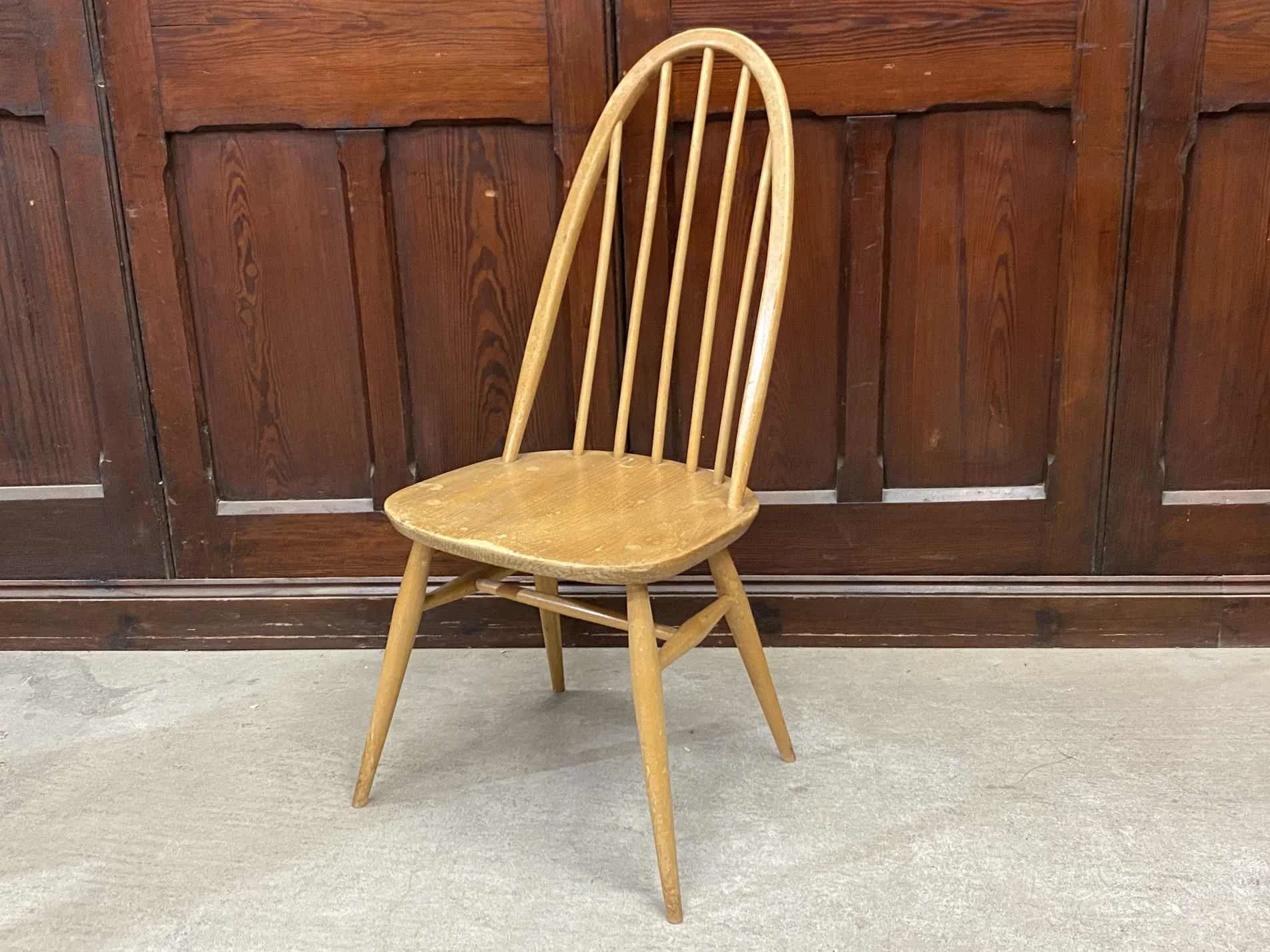 クエーカーチェア｜ビーチ材・エルム材・1960年代 ゆったり座れる一脚 ERCOL（アーコール）