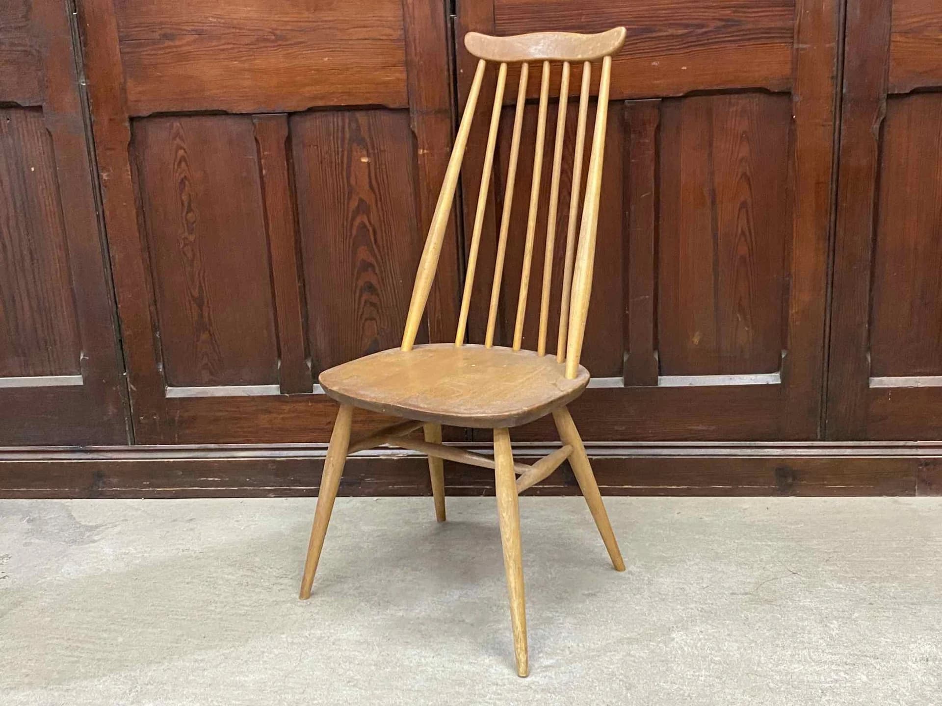 ゴールドスミス チェア|ブナ・エルム材・1960年代 明るいハチミツ色 ERCOL(アーコール)