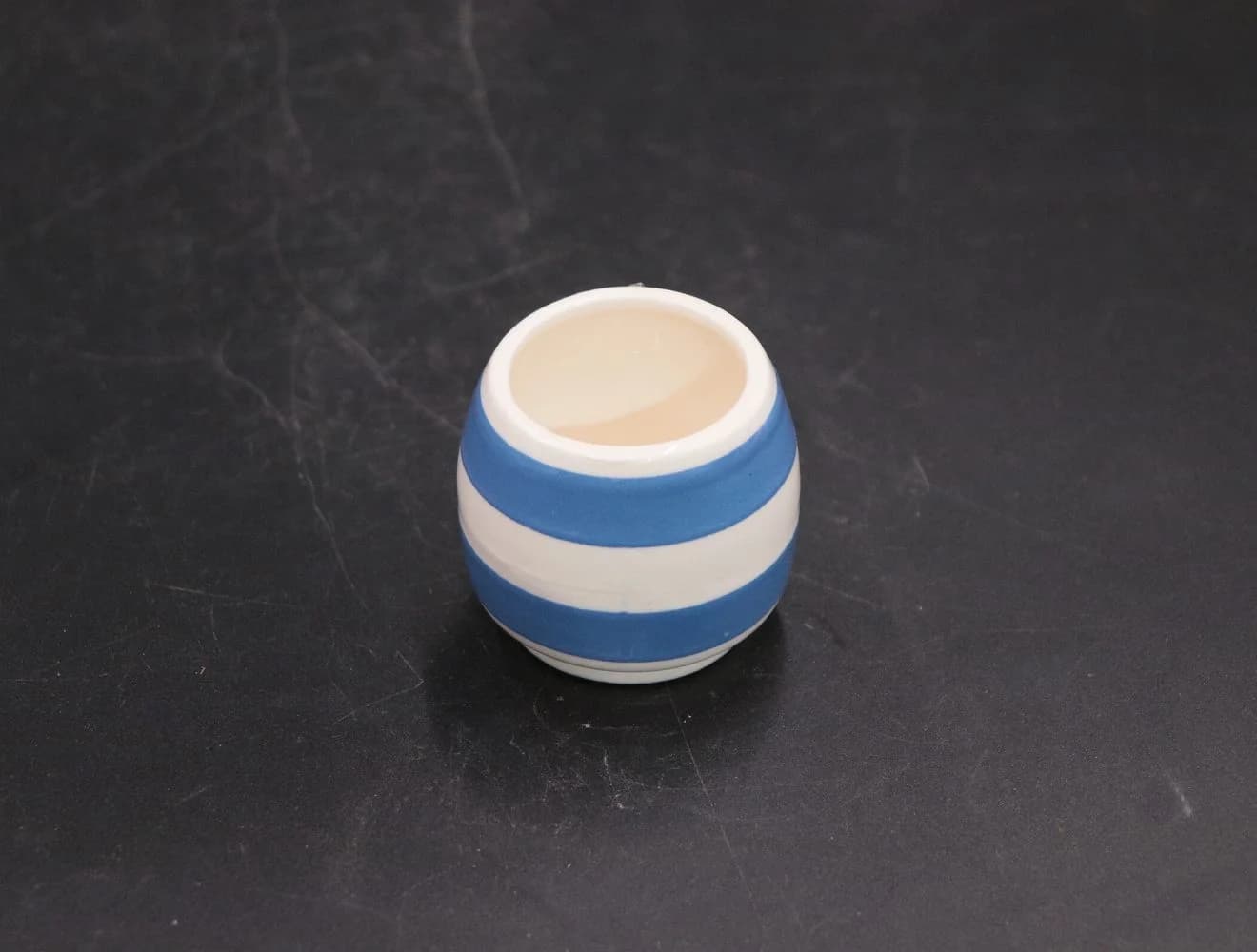 エッグスタンド|シェフウェア 青と白のボーダー 5.7cm